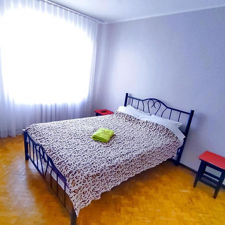Apartment Chisinau Ngoại thất bức ảnh