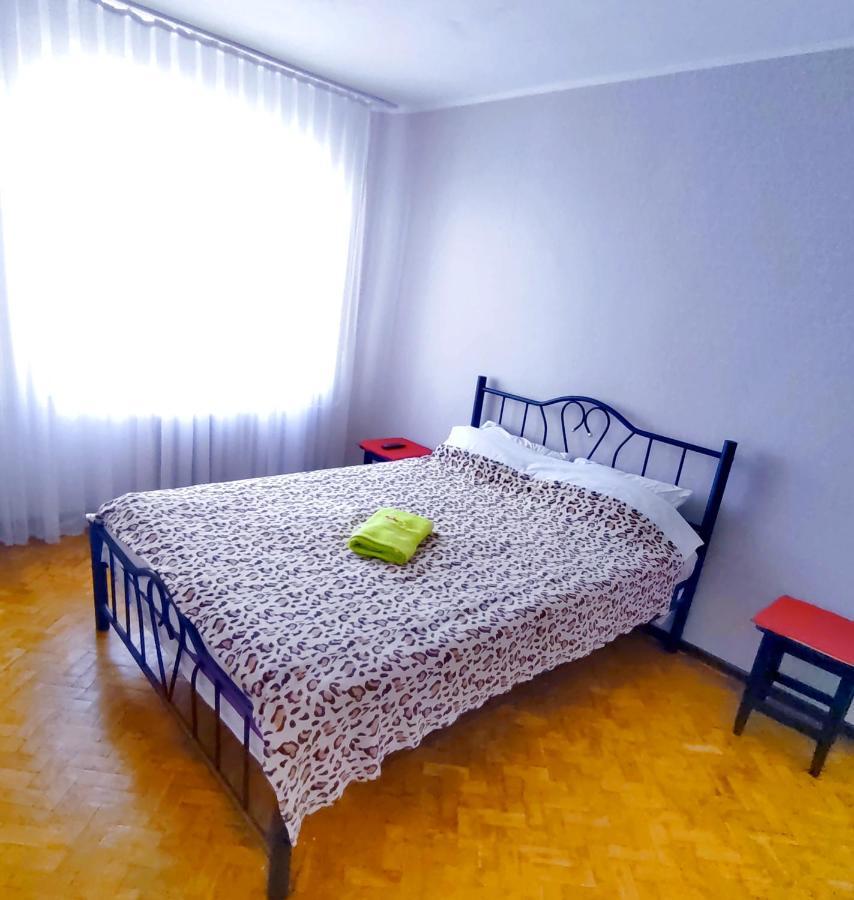 Apartment Chisinau Ngoại thất bức ảnh